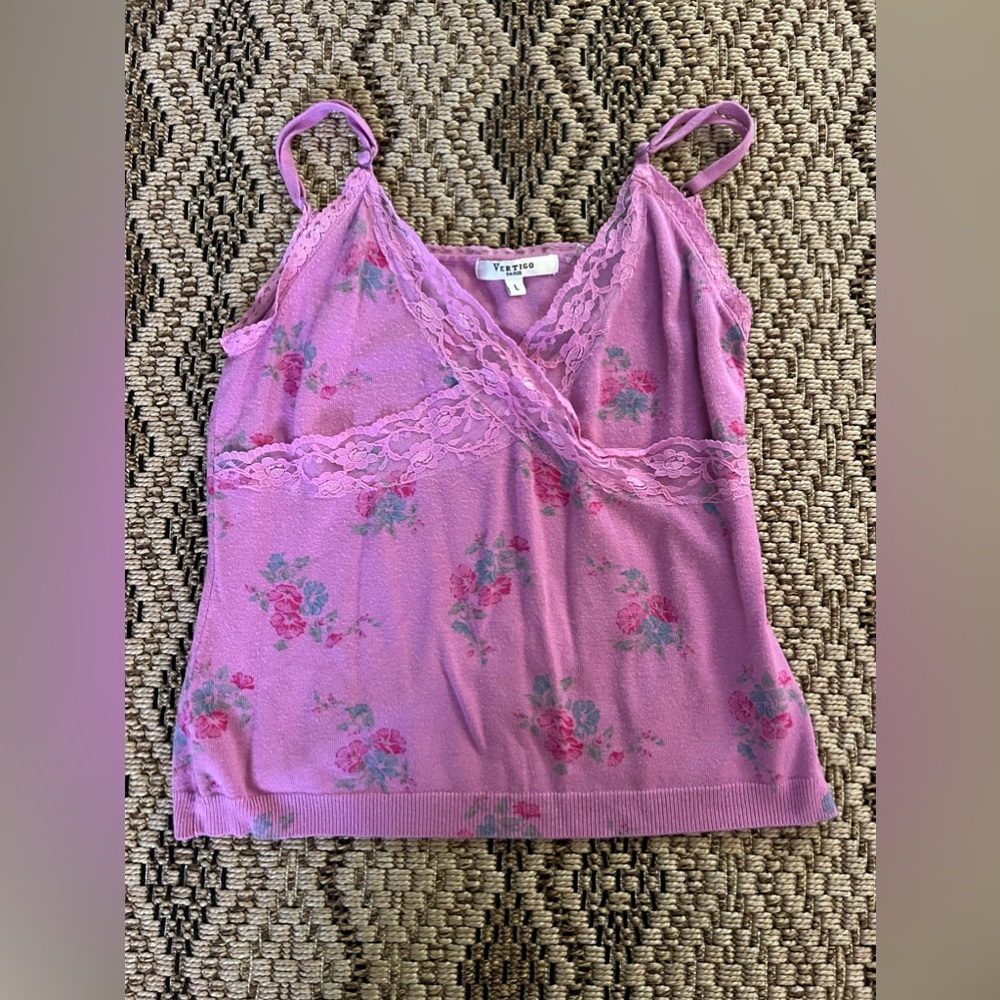 super cute floral y2k tank top!